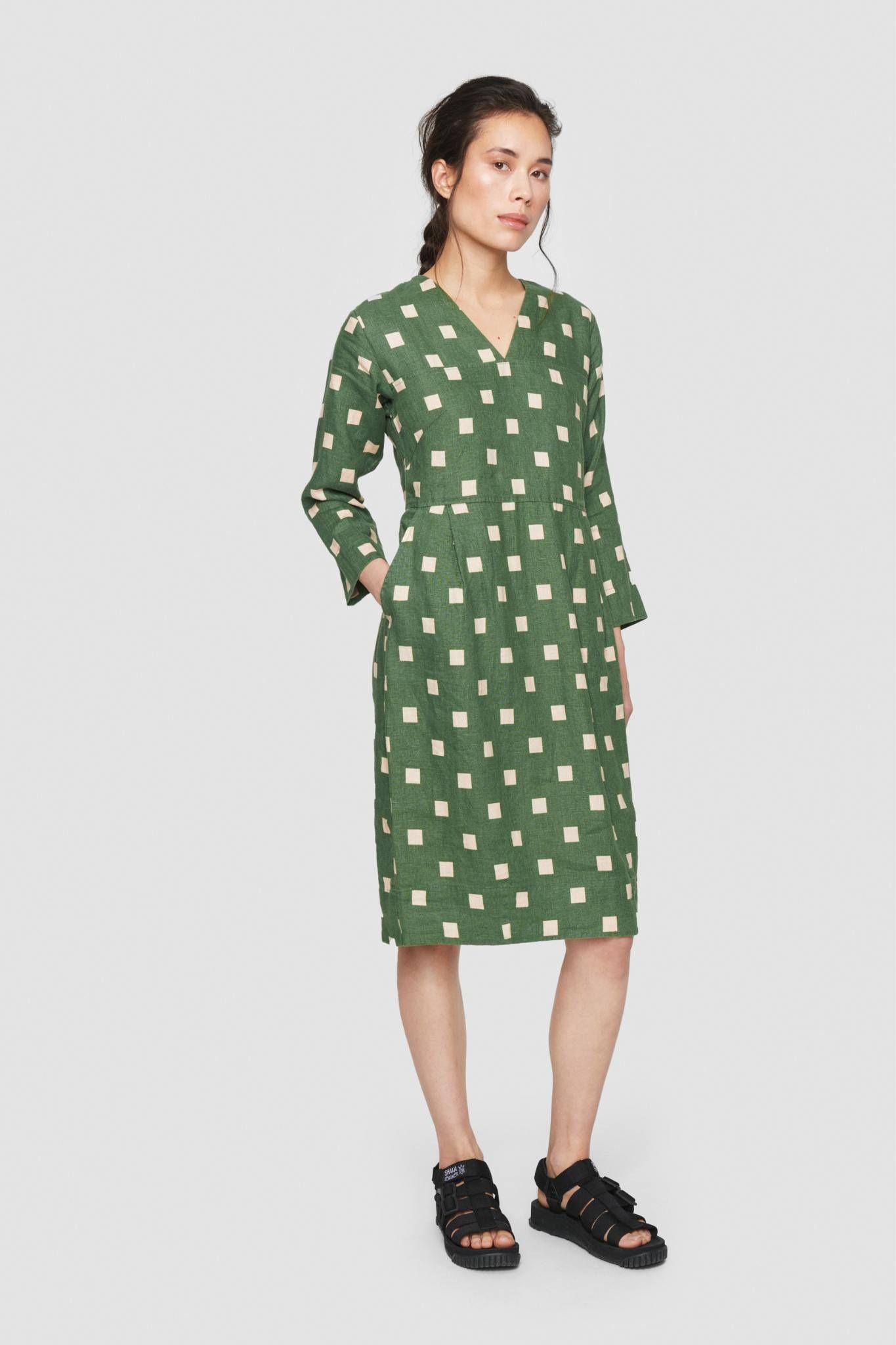 Checkpoint linen dress