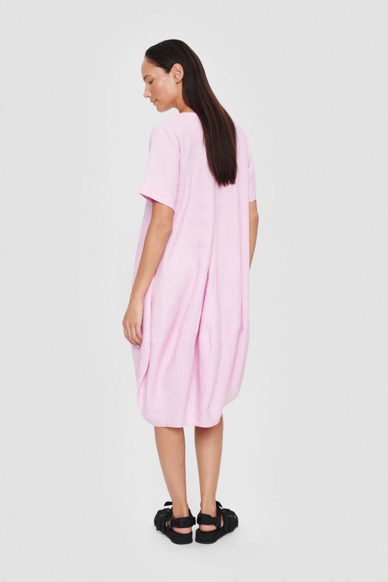 Airy linen dress