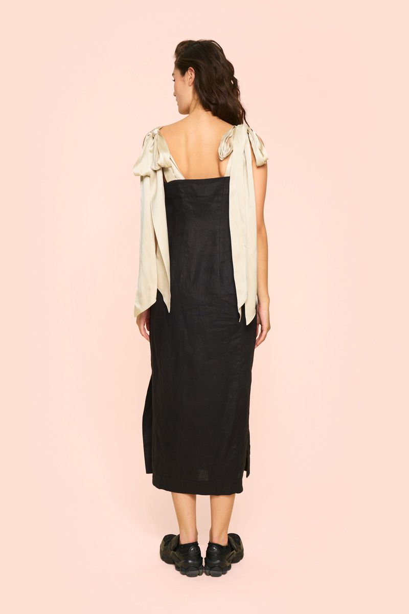 Airy linen narrow dress
