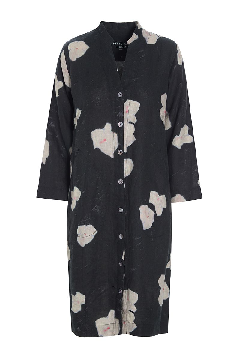 Harukaze dress with buttons
