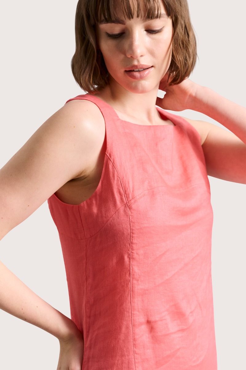 Airy linen short dress