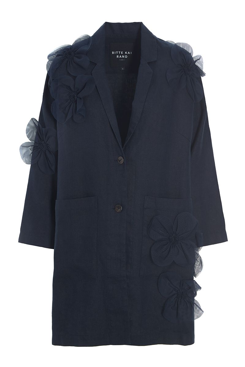 Lazy linen jacket with flowers