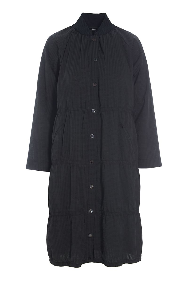 Seersucker dress with elastic details