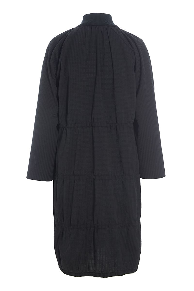 Seersucker dress with elastic details