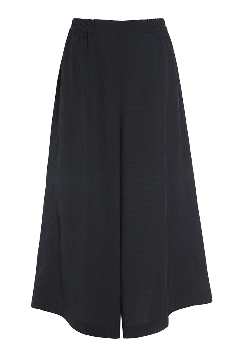 Seersucker trousers
