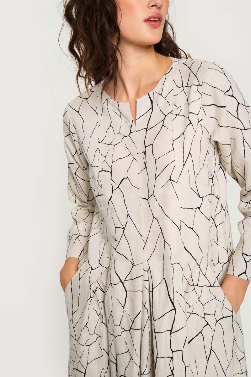 Craquelure dress