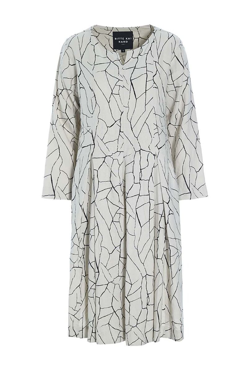 Craquelure dress