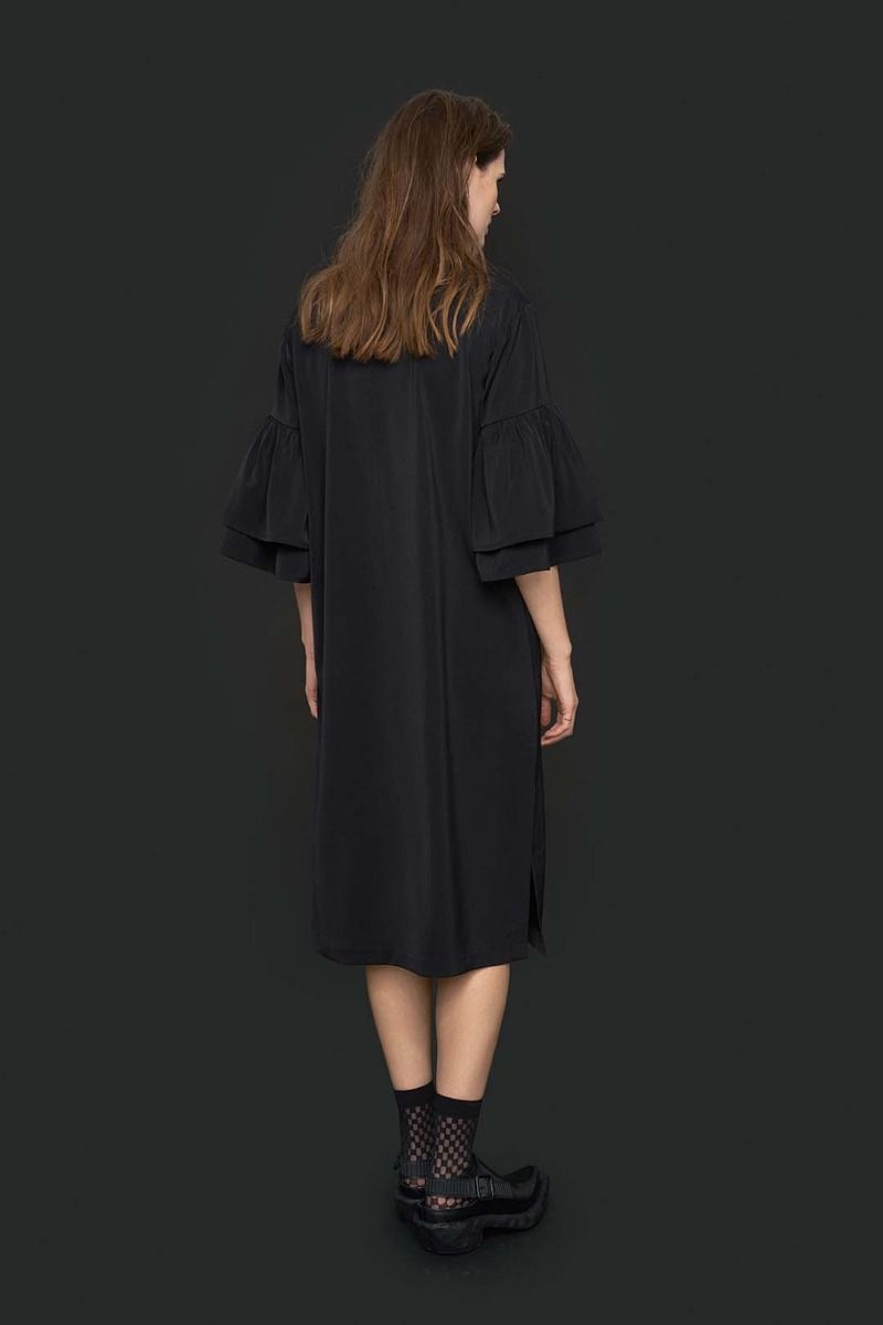 Sakura stretch flounce dress