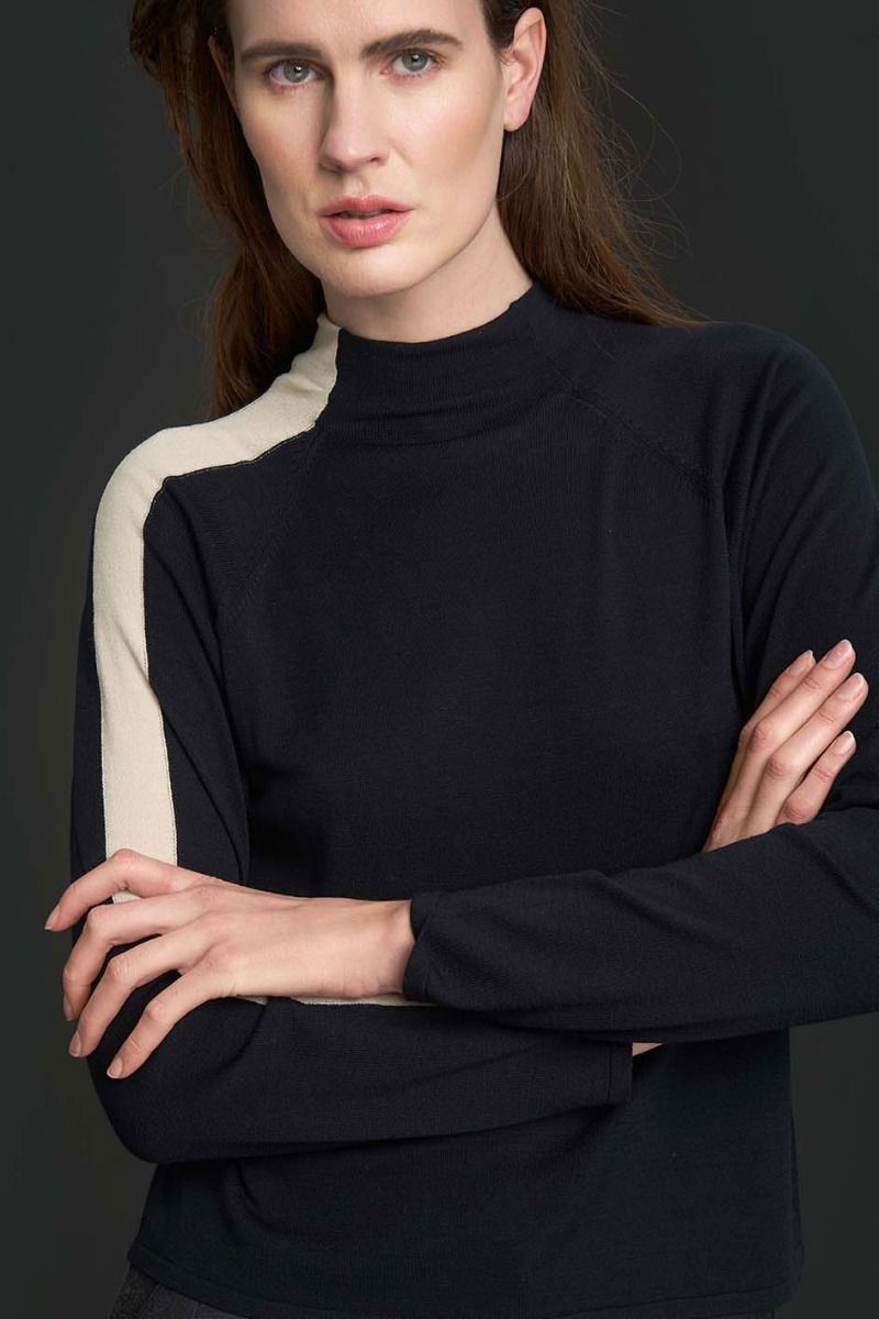 Bloom long sleeve blouse