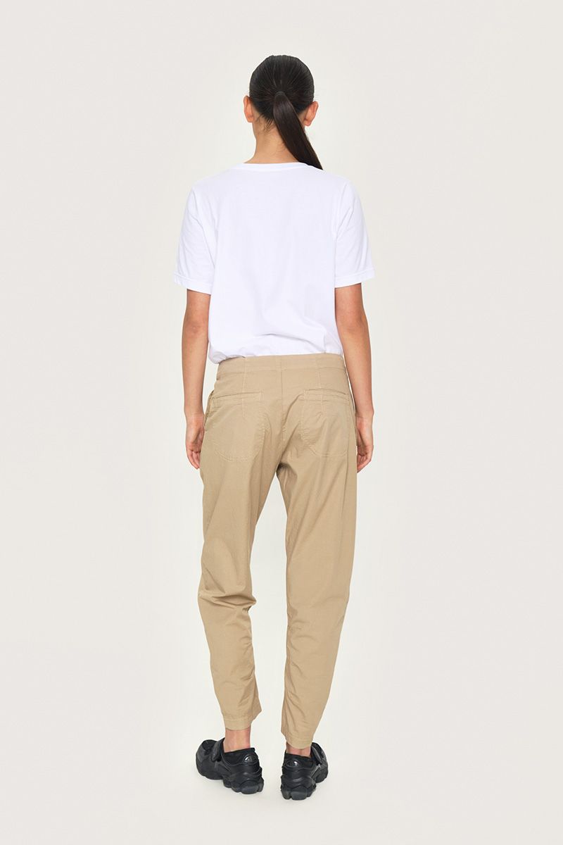 Senmei trousers with pleats