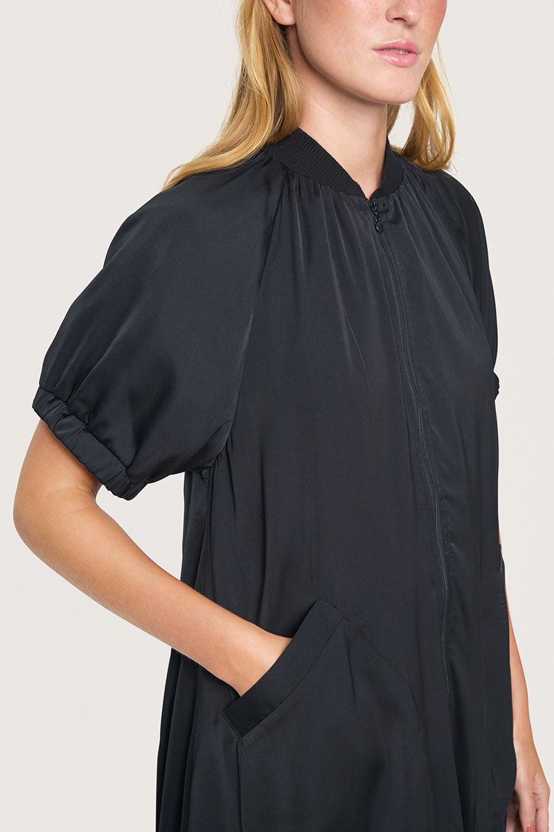 Oishi dress