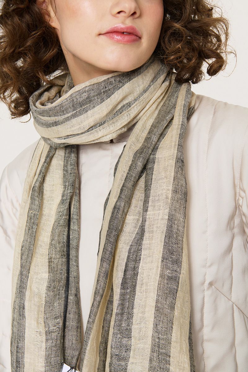 Changeant stripe scarf