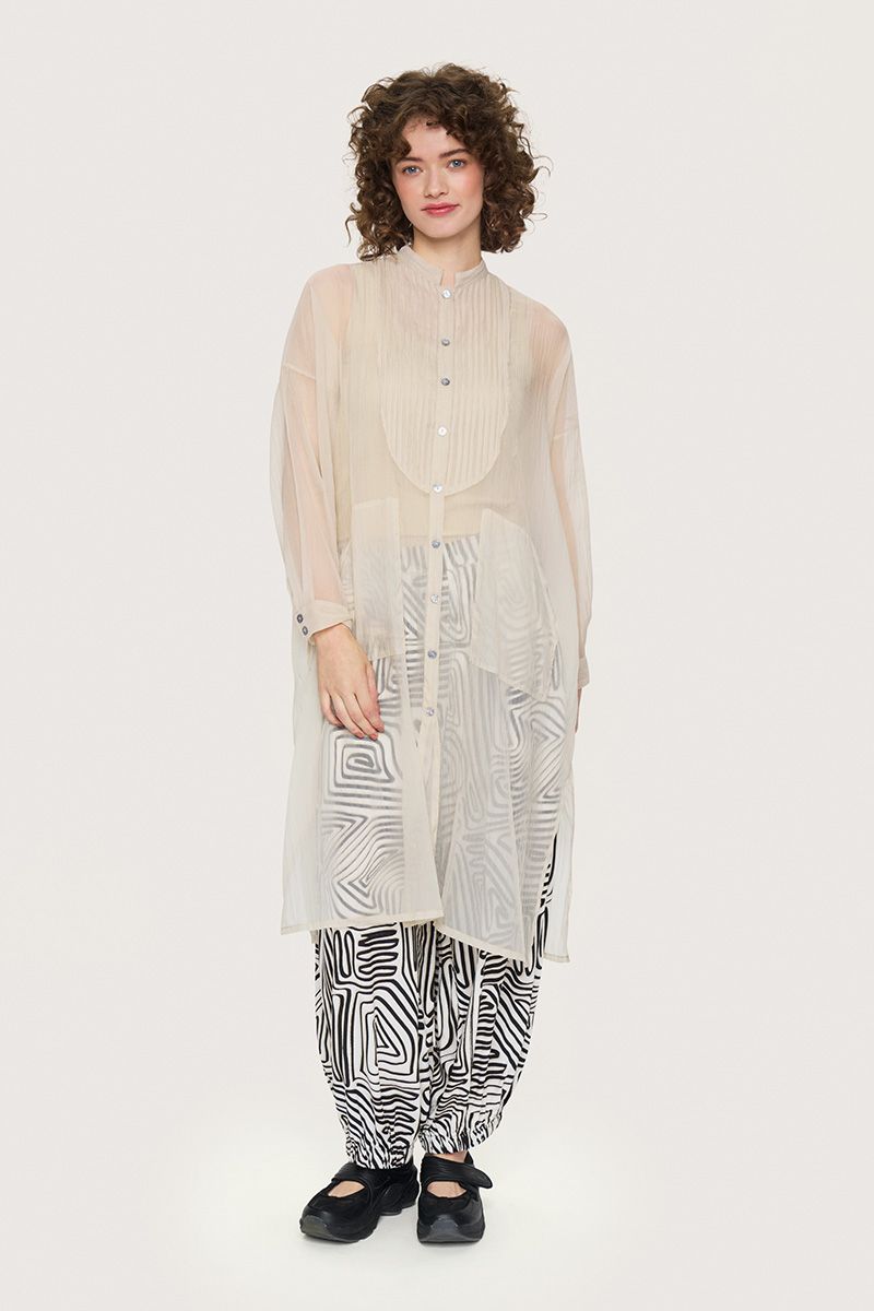 Sukasu dress with pintucks