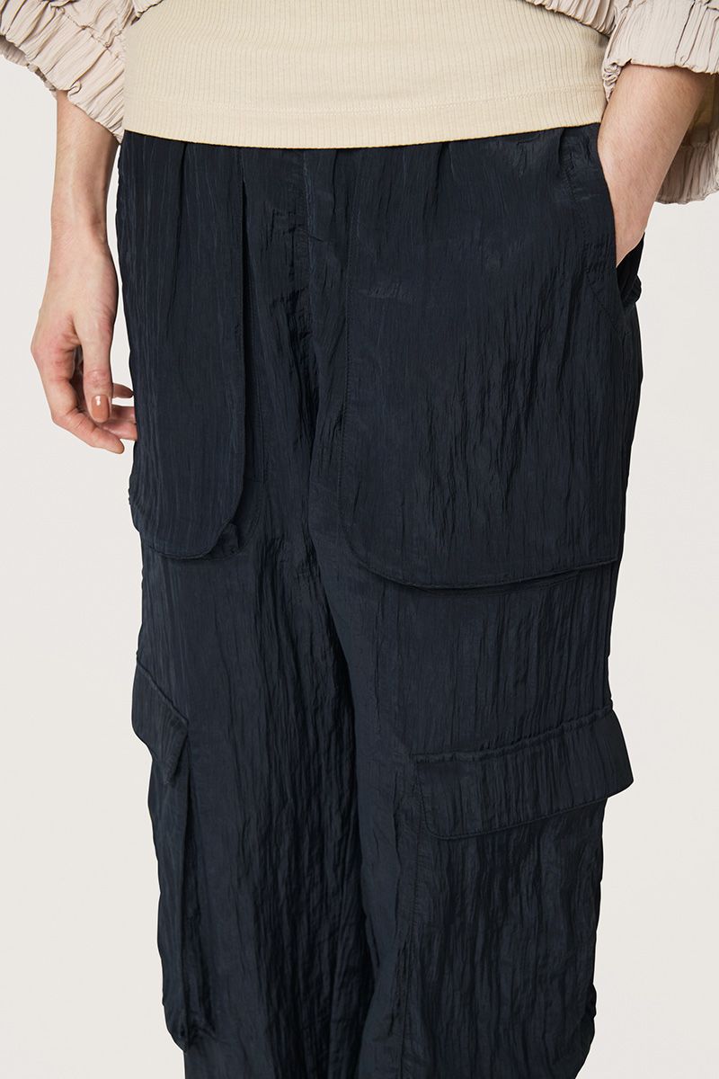 Hannoki trousers