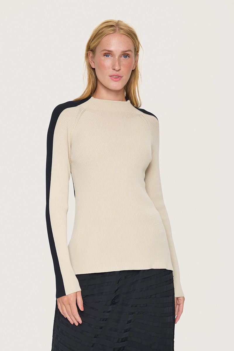 Saku two-tone blouse