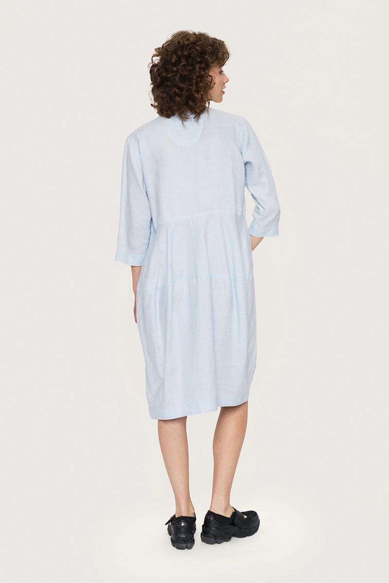 Airy linen short dress
