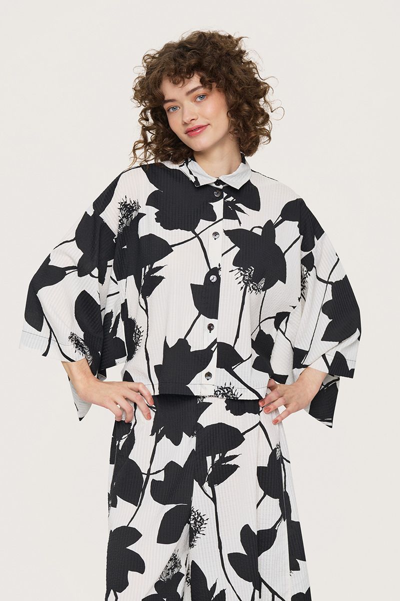 Seersucker bloom shirt