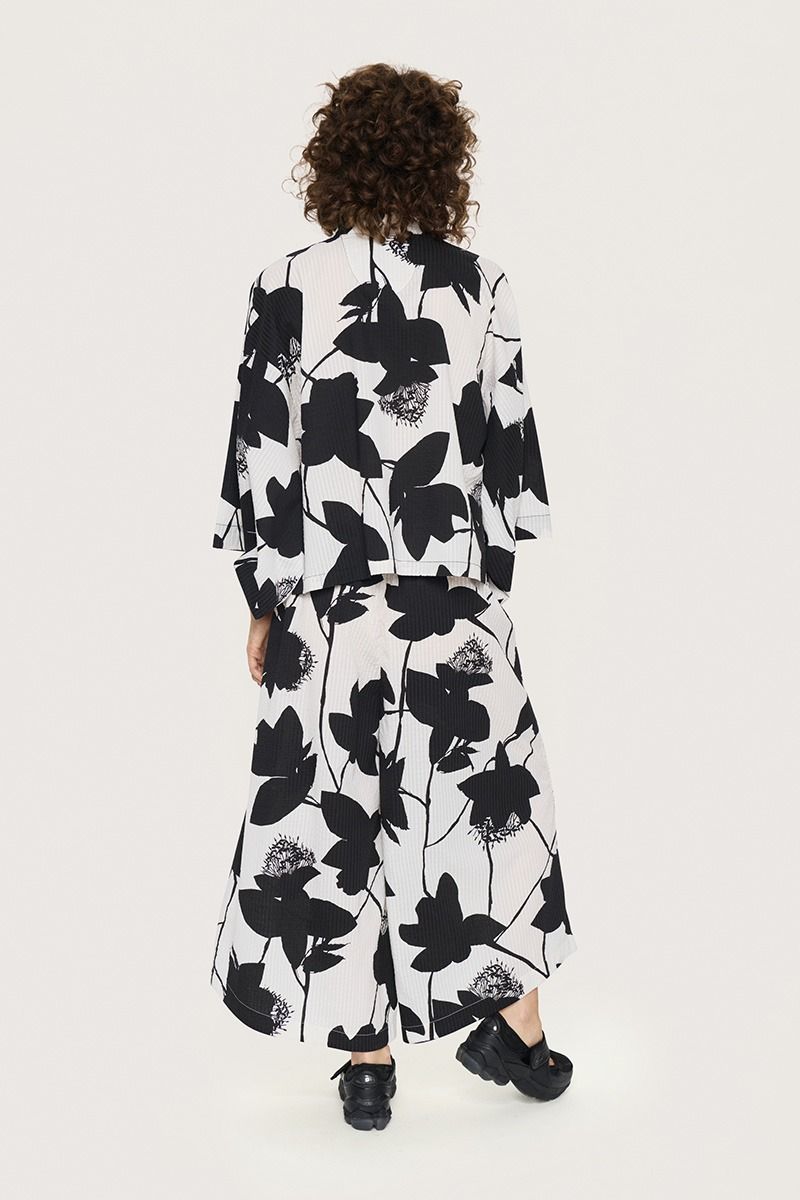 Seersucker bloom shirt