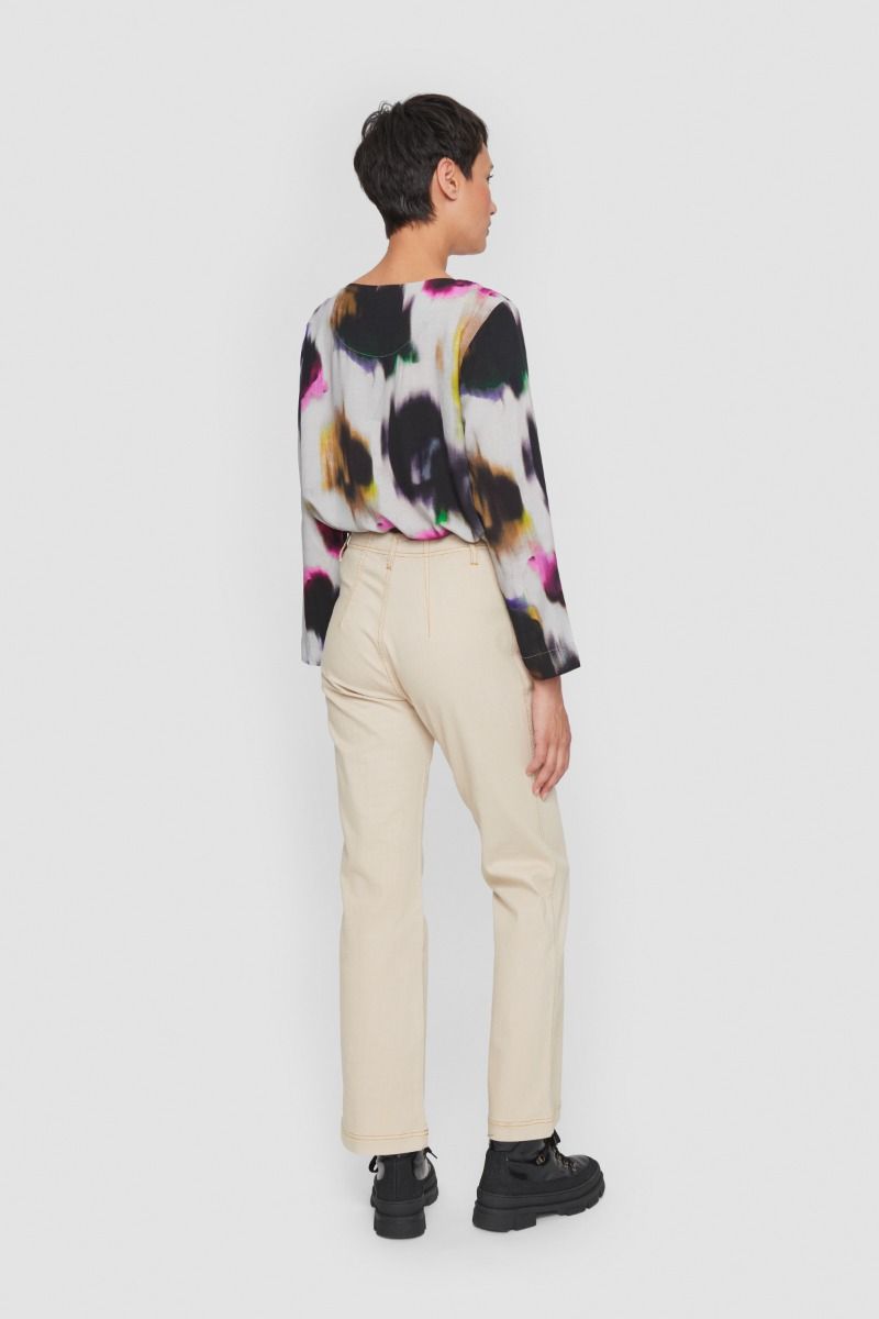 Jinzu stretch bootcut jeans