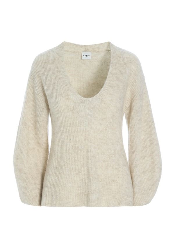 Dandelion knit blouse with v-neck