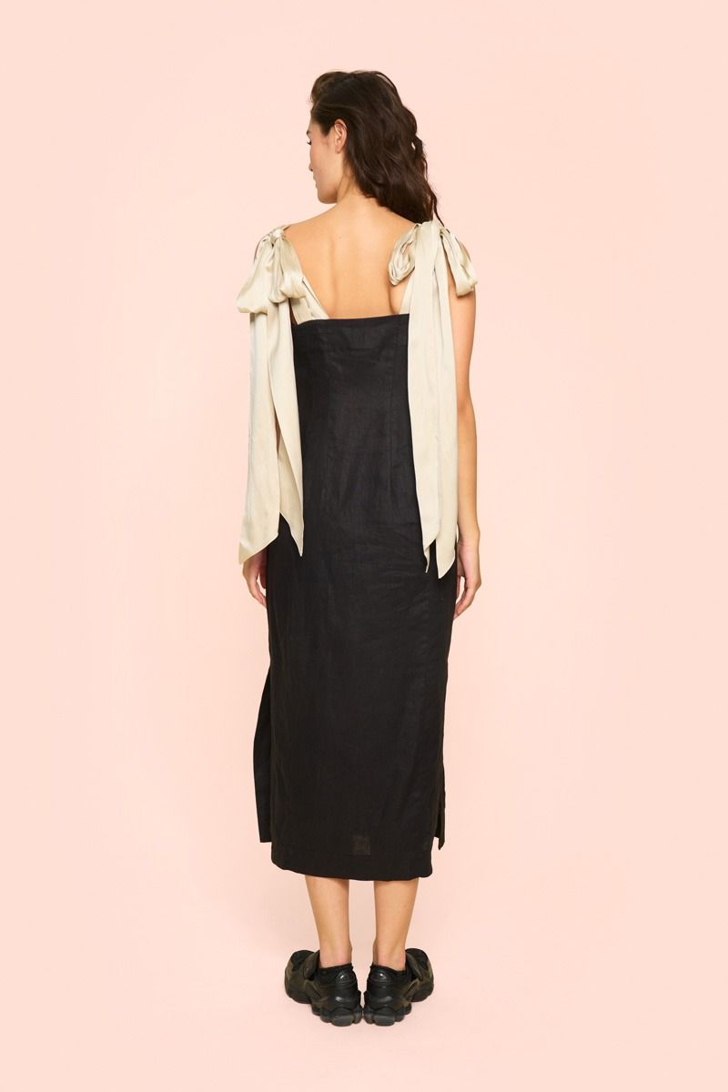 Airy linen narrow dress