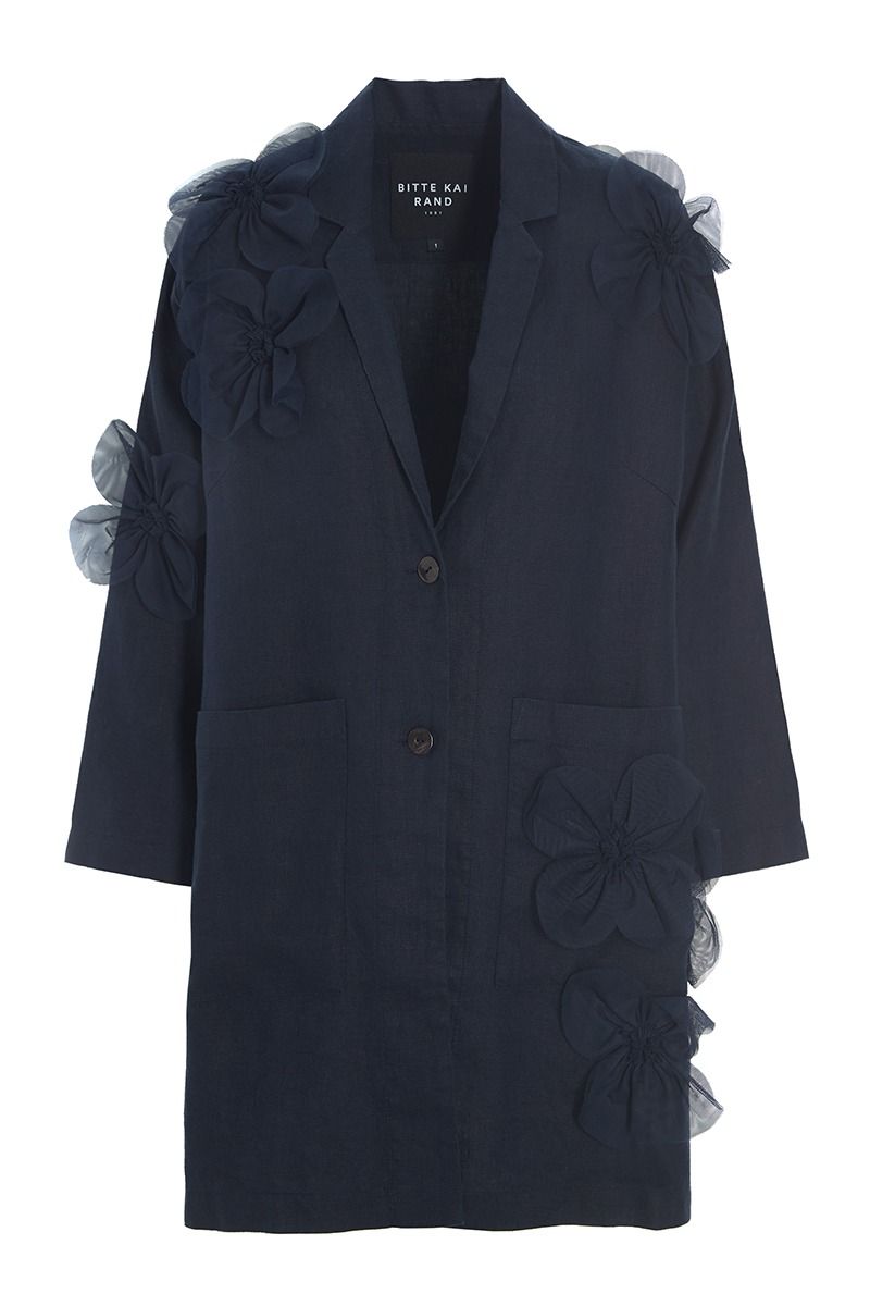 Lazy linen jacket with flowers