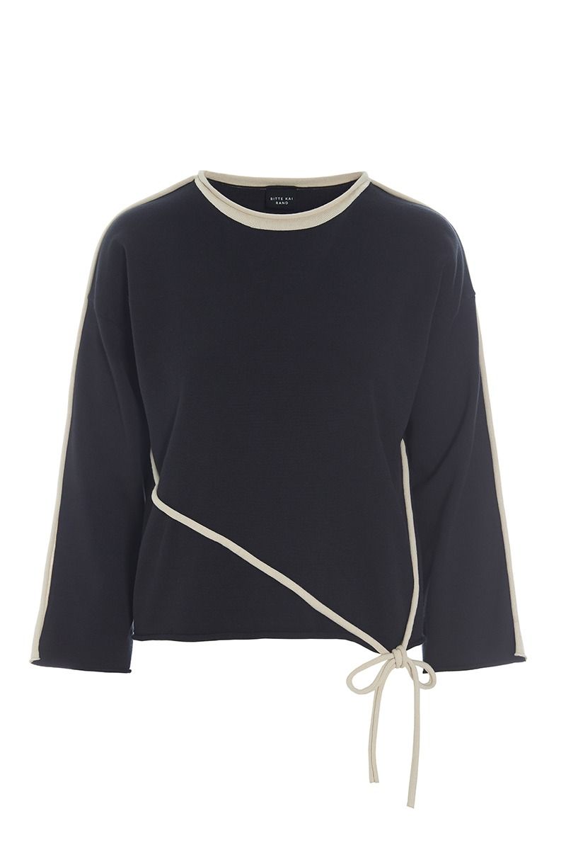 Saku blouse with bow
