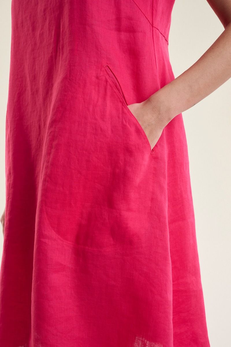 Airy linen kort kjole