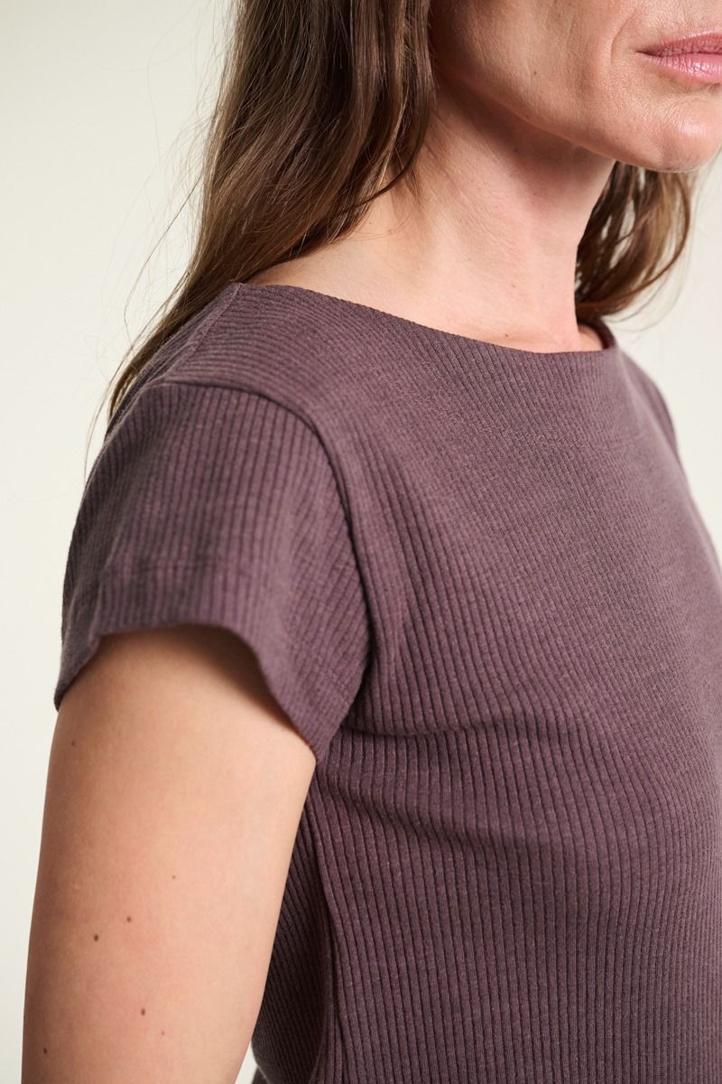 Naibu rib t-shirt