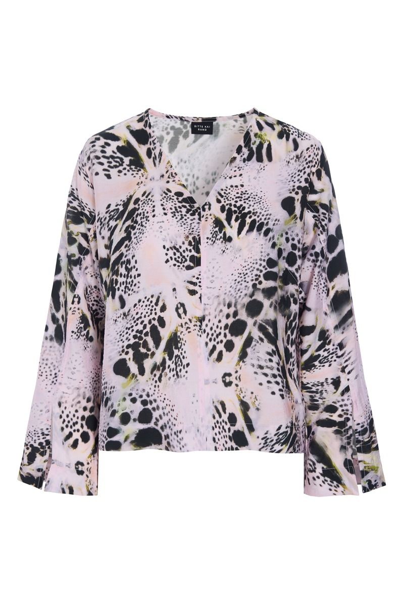 Tsuki bluse med v-hals