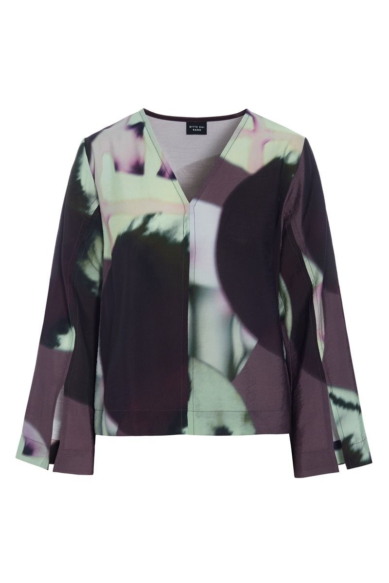 Tsuki bluse med v-hals
