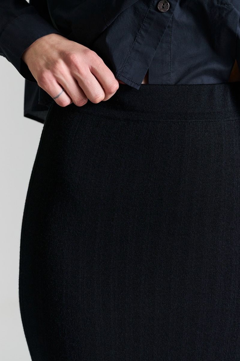 Saku Skirt