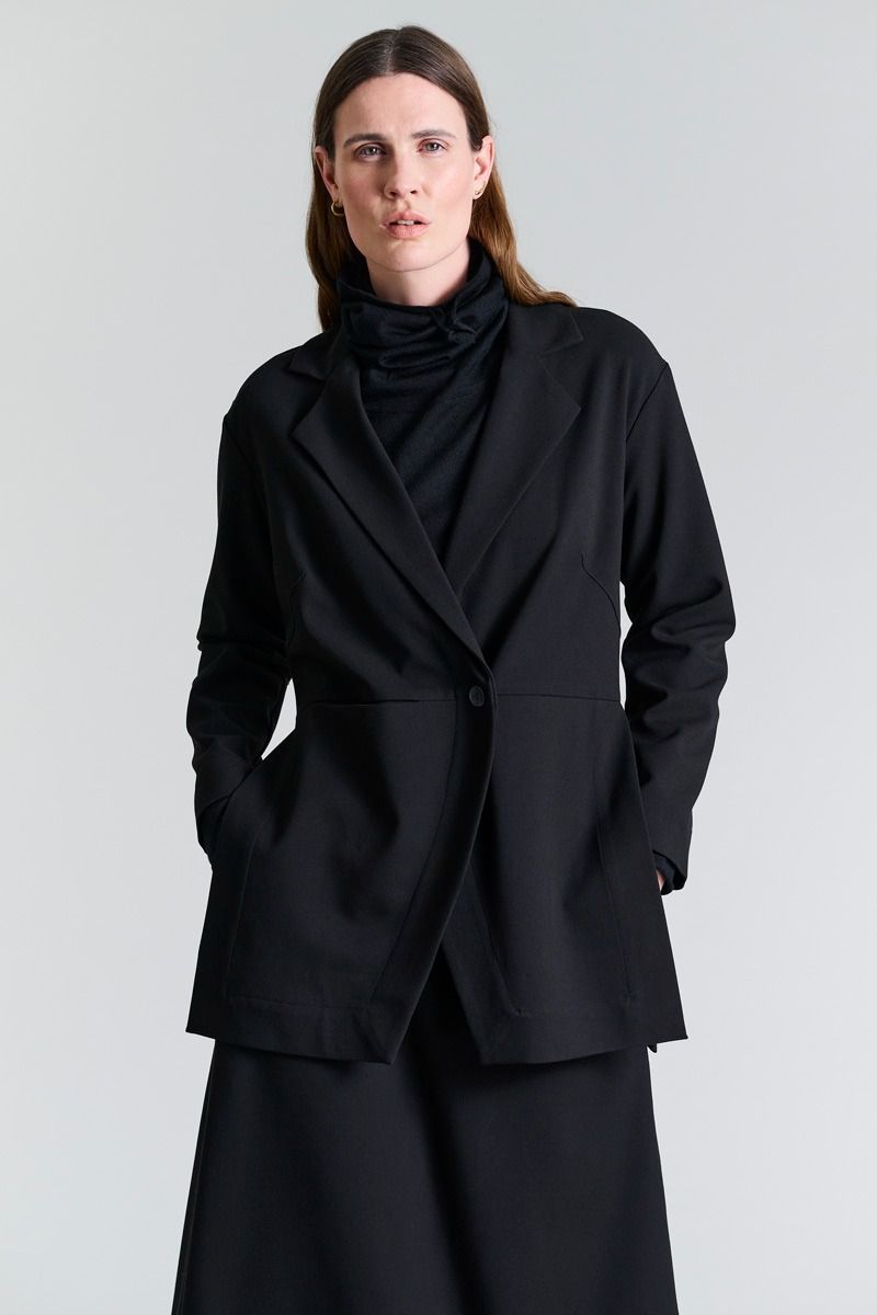 Noru Blazer Jacket