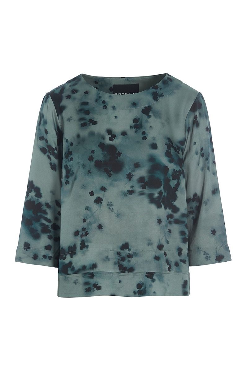 Frozen flowers FSC Blouse