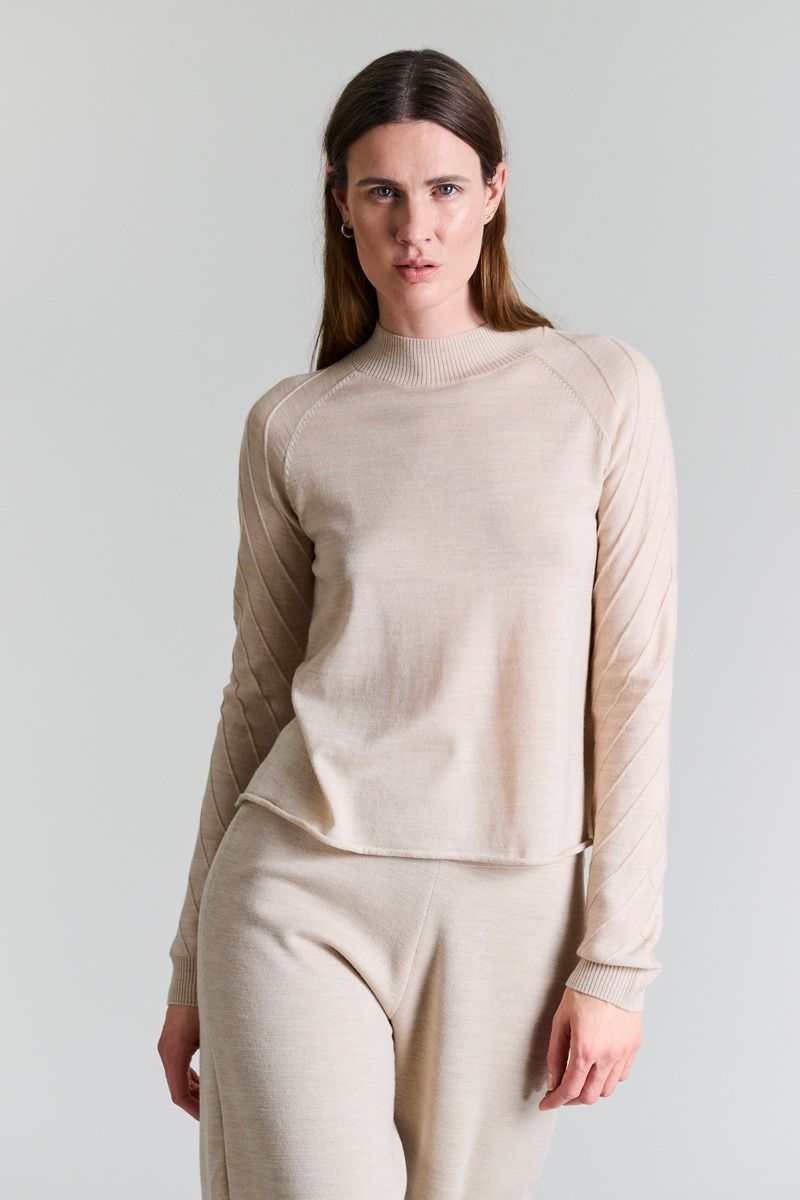 Nisu Knit Blouse