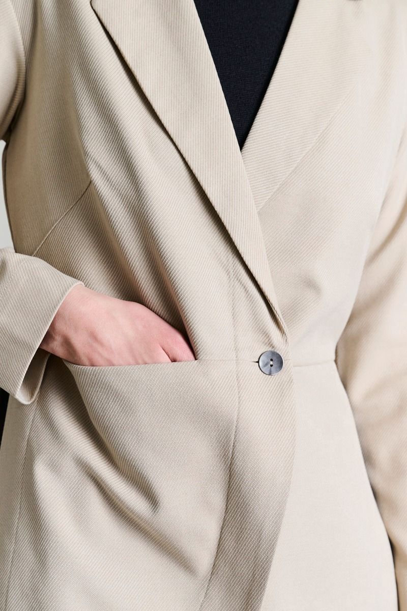Noru Blazer Jacket