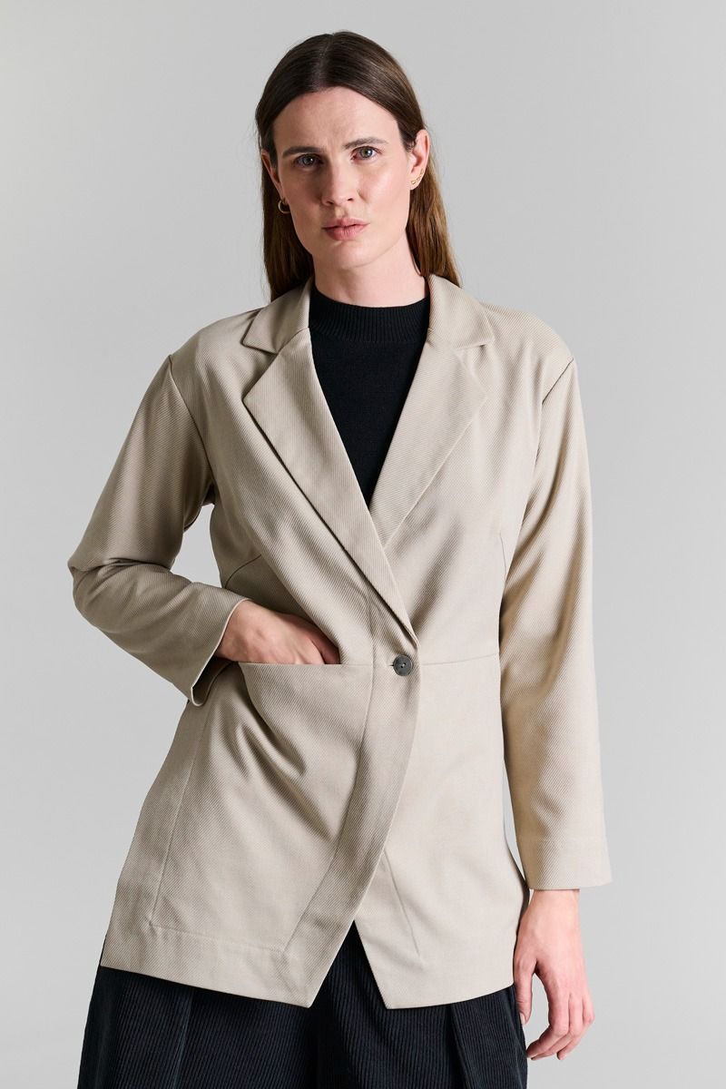 Noru Blazer Jacket