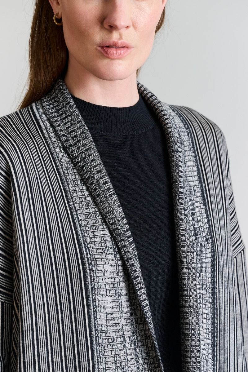 Nisu Cardigan
