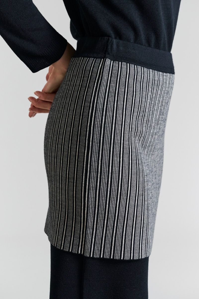 Nisu Skirt