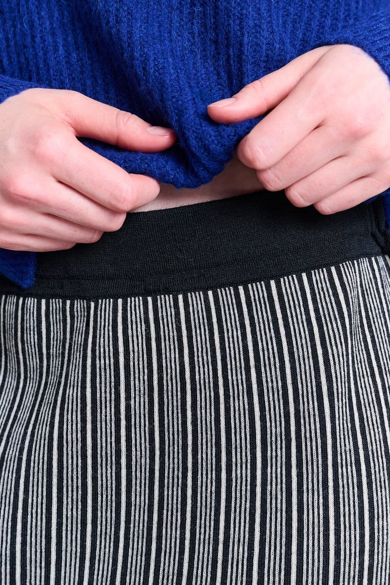 Nisu Long Skirt