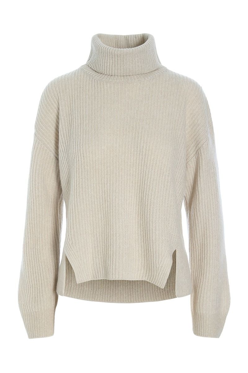 Kebukai Roll-neck Sweater