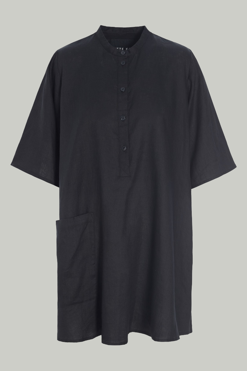 Airy linen blouse