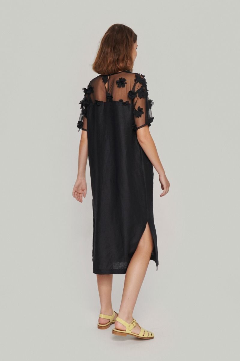 Floating flowers dress