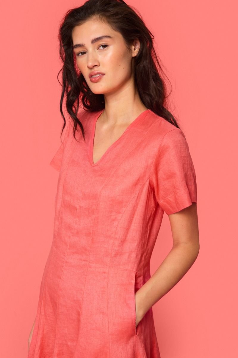 Airy linen dress with V-neck