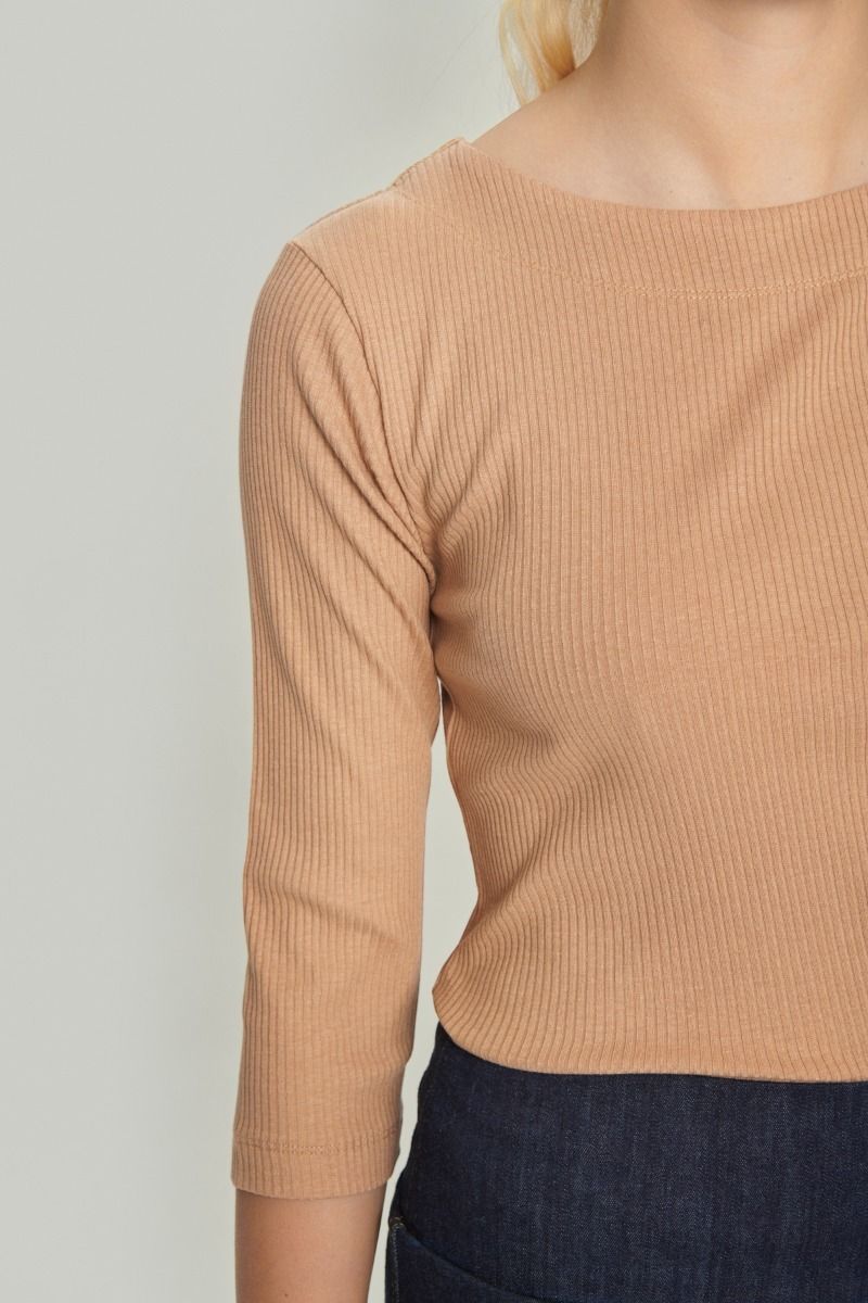 Globe rib blouse with 3/4 sleeve