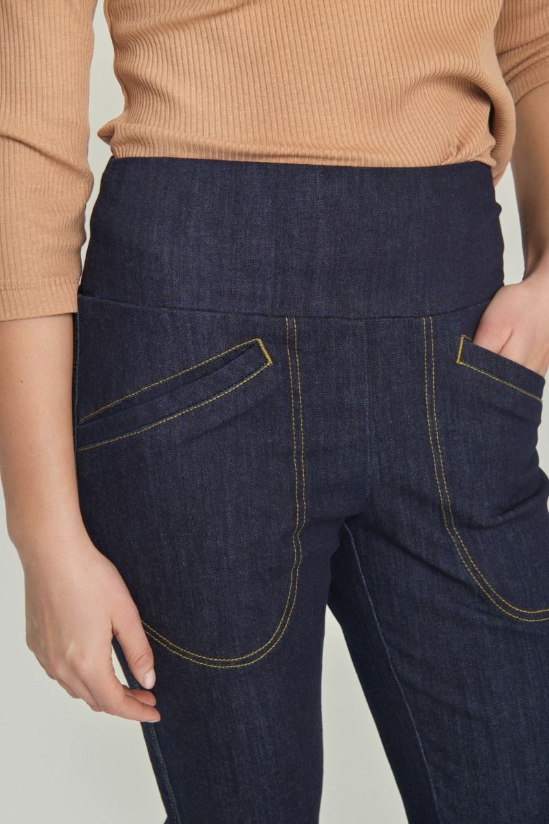 Jinzu pants with flare