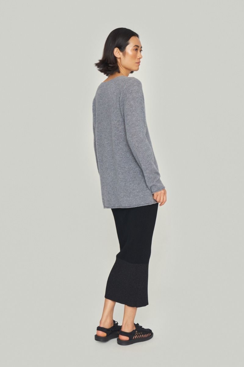 Cloud cashmere bluse med slids