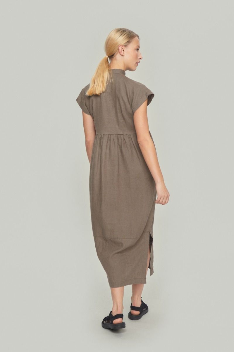 Lazy linen dress