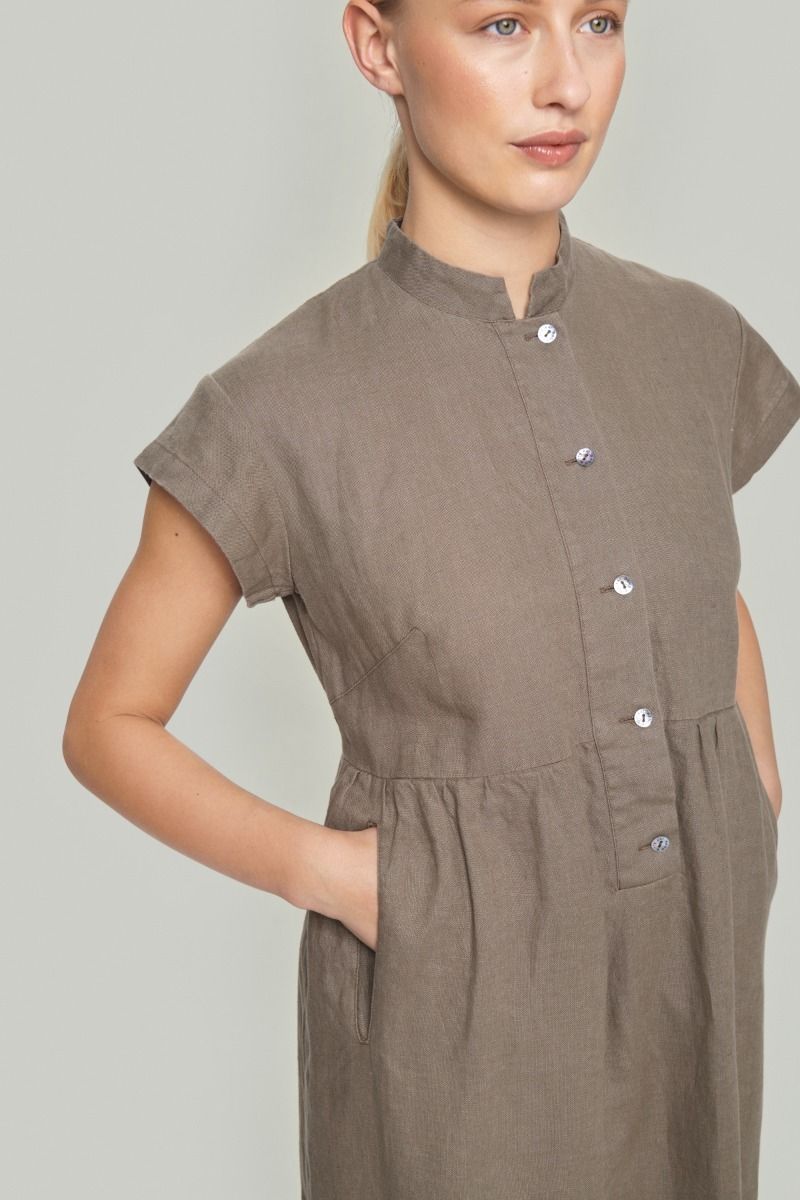 Lazy linen dress