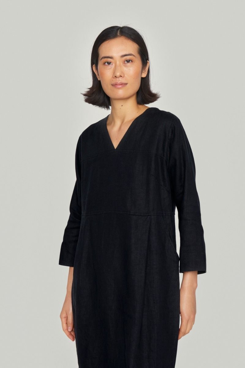 Lazy linen dress